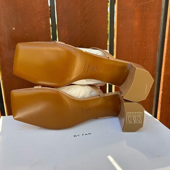 BY FAR Tanya Patent Leather Nude Mule Heel NIB - Picture 7 of 15